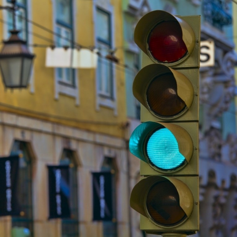 Semafori budućnosti dobijaju četvrtu boju