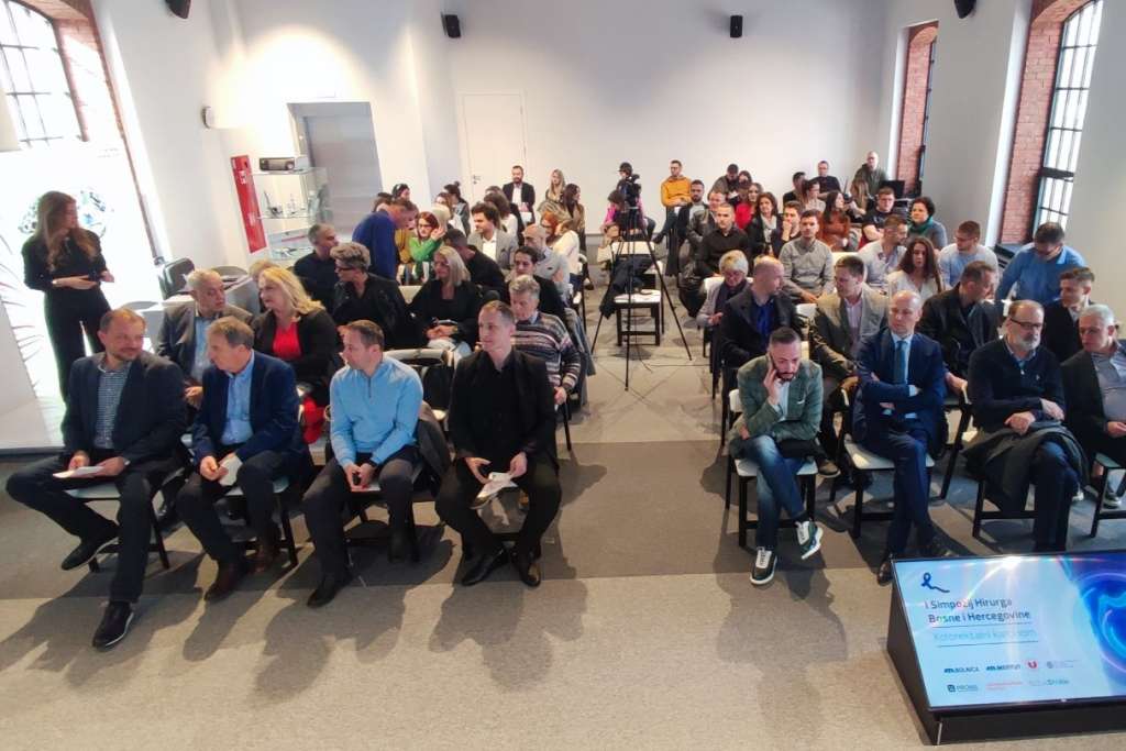 Stručni skup hirurga: Karcinom debelog crijeva treći po učestalosti kod muškaraca i žena