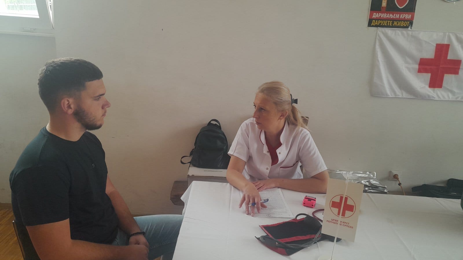 Матуранти подржали акцију добровољног давања крви