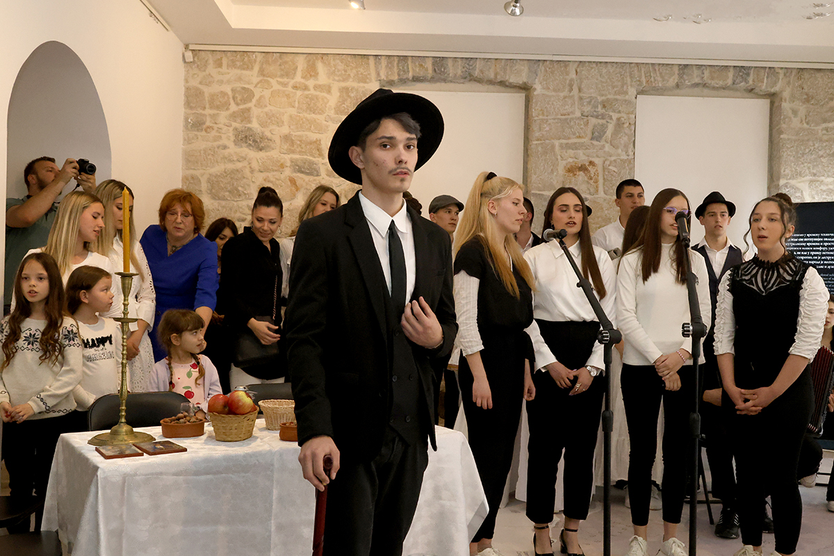 Омаж Алекси Шантићу у Музеју Херцеговине