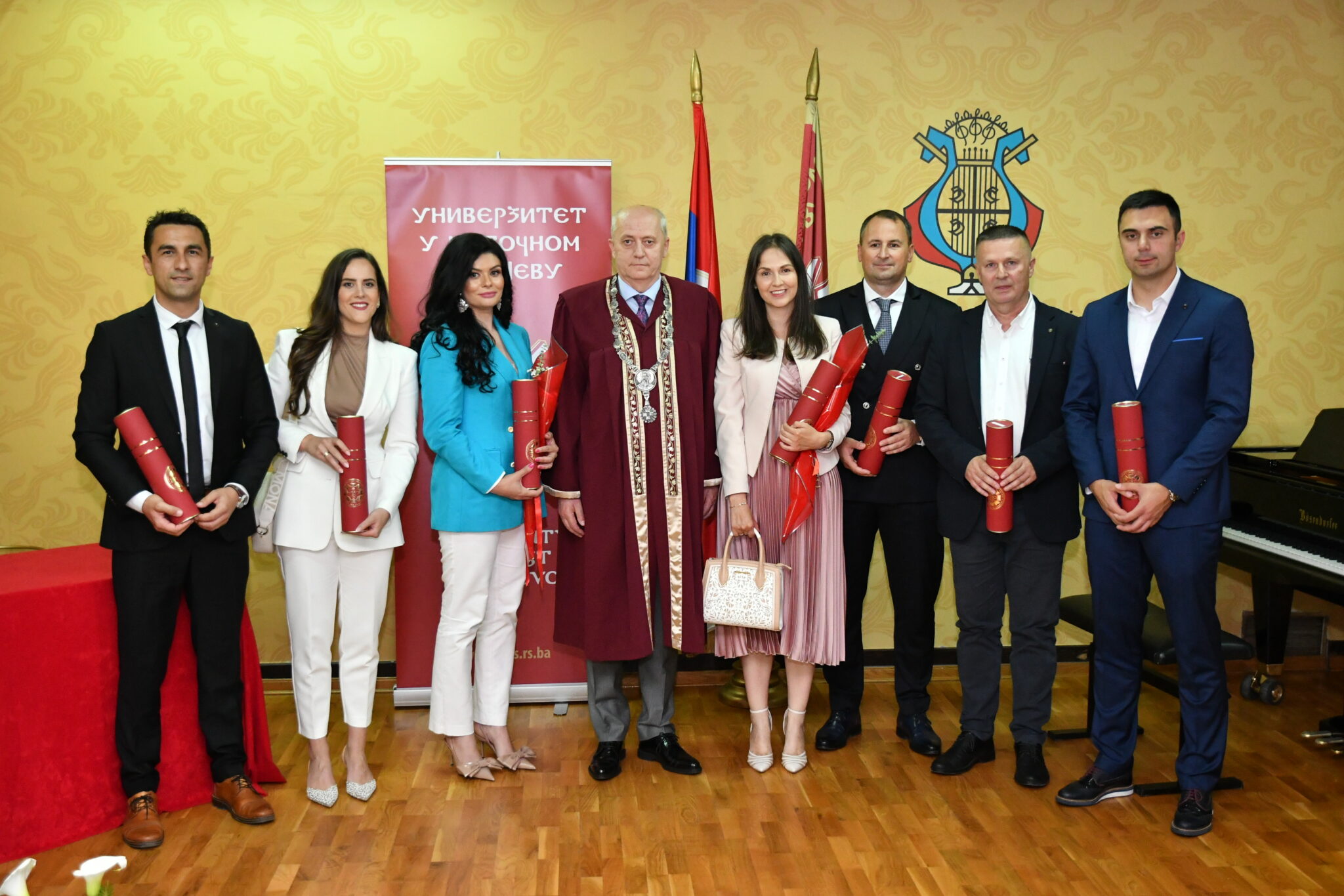 Промовисани доктори наука и прослављена крсна слава Универзитета