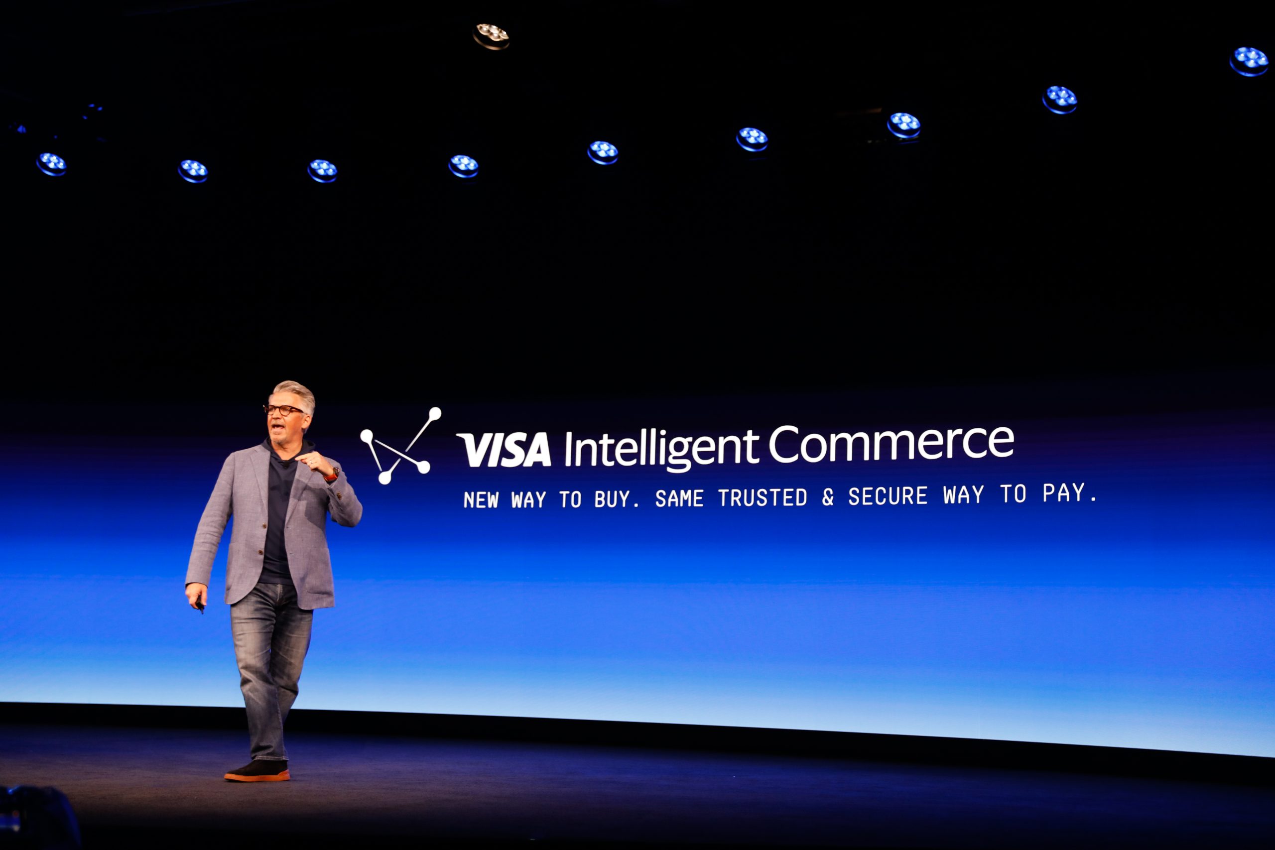 Будућност је стигла: VISA најављује нову еру трговине уз помоћ вјештачке интелигенције