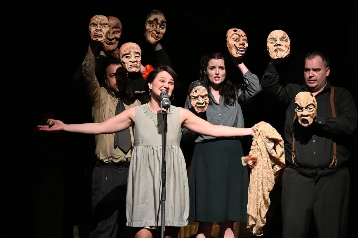 Свечано отворен Tридeсeти Meђунaрoдни фeстивaл мaлих сцeнa и мoнoдрaмe