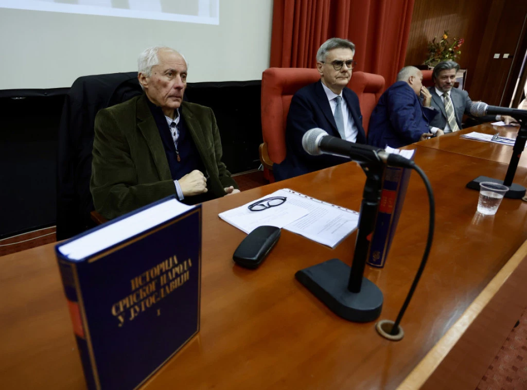 Представљен први том „Историје српског народа у Југославији“