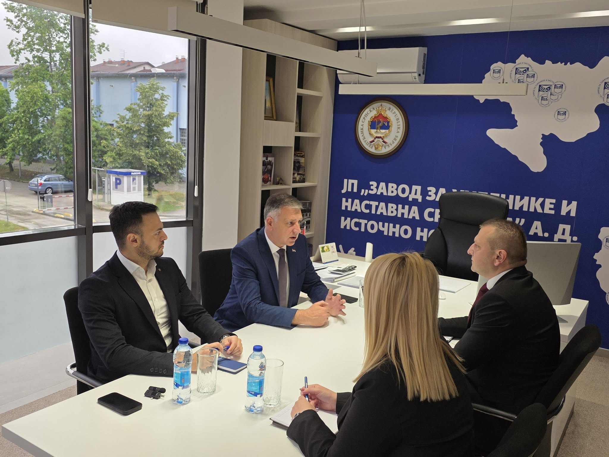Голубовић посјетио Завод за уџбенике